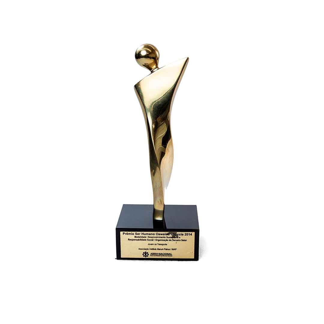 Troféu do prêmio ABRH – Nacional recebido pela Patrus