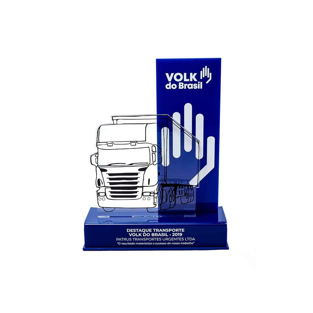 Troféu do prêmio Volk do Brasil recebido pela Patrus